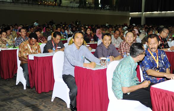 Bupati JM Anugrah 4