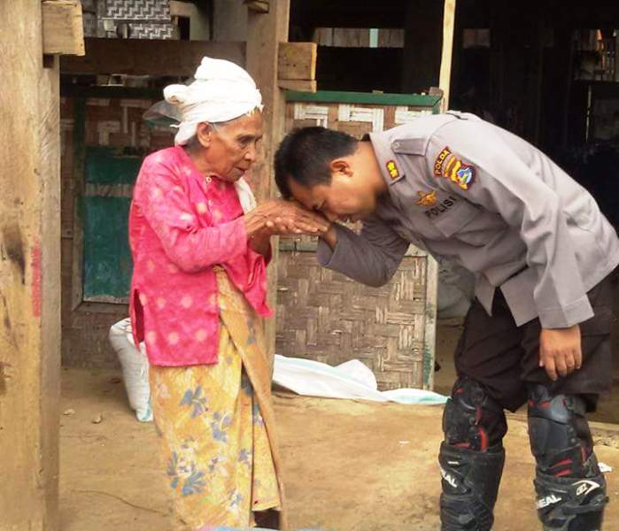 Kapolres Muhammad di Tepal 2