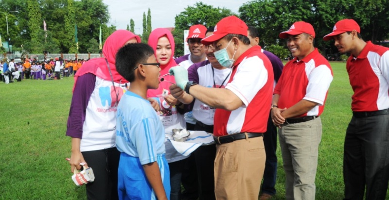 Sikat Gigi Massal