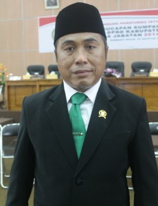 Kamaluddin ST M.Si--Wakil Ketua DPRD Sumbawa