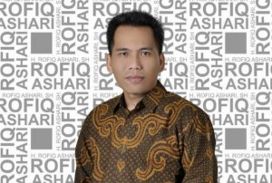 Rofiq Ashari SH 1 Rofiq Ashari SH 1