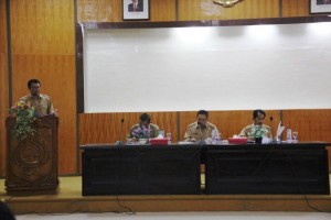 Evaluasi APBD 2015 1