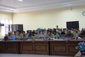 Evaluasi APBD 2015 2