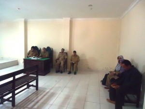 Pengadilan gugat pemda 1 Pengadilan gugat pemda 1