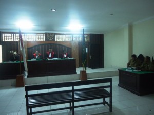 Pengadilan gugat pemda