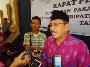 Husni Jibril Bupati