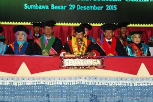 Wisuda UNSA 2015 1 Wisuda UNSA 2015 1