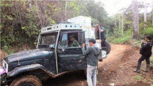 Jalan Tepal Rusak 3