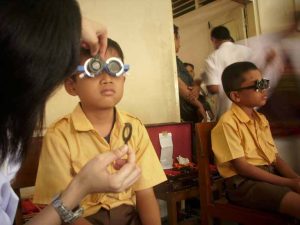 anak Penderita mata 1
