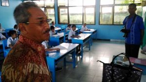 Bupati Cek Ujian Bupati Cek Ujian