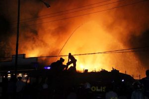 Kebakaran Gudang 2 Kebakaran Gudang 2