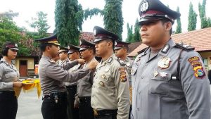 Naik pangkat 1 Naik pangkat 1