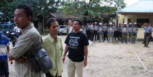 Moyo Hilir Mencekam Moyo Hilir Mencekam