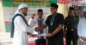 sumbawa-berdzikir-serahkan