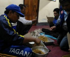 Tagana Distribusi Nasi 1 Tagana Distribusi Nasi 1
