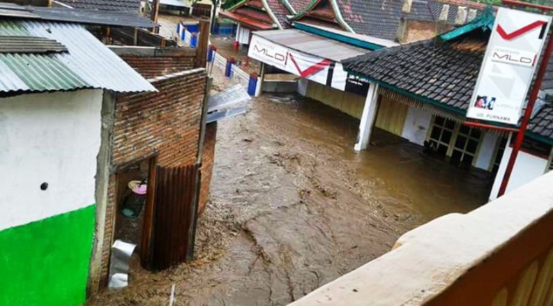 Banjir Sumbawa