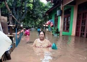 Banjir empang Banjir empang