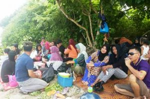 Pantai jemplung Labangka 2