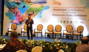 Seminar Pariwisata Seminar Pariwisata
