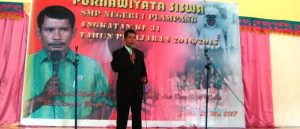 SMPN 1 Plampang Kepsek