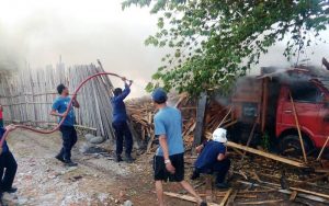 Gudang Kayu terbakar 2
