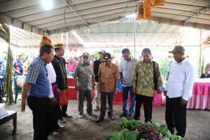 Bupati Tinjau TPS