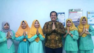 Carlof dan Perawat