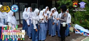 Tiwi Polwan