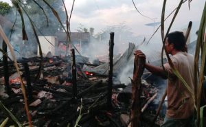 Batu Alang terbakar 11 Batu Alang terbakar 11