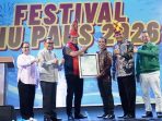 Bupati Hiu Paus