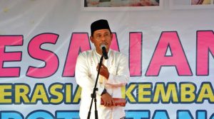 Bupati KSB Firin