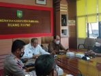 Bupati Rapat