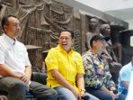 GUbernur dan Bang Sut