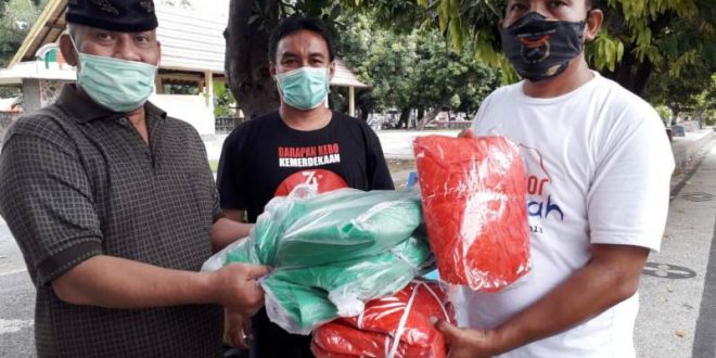 Gaung NTB Sumbang Baju  Hazmat untuk TAGANA  Sumbawa 
