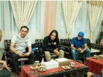 Gubernur Lomba Lari