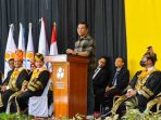 Gubernur UTS