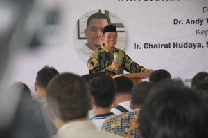 Gubernur UTS
