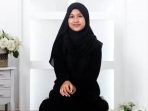 Mahasiswi Qomariah