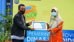 Niken dan Dikbud