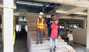 Pasar Seketeng Komisi II 22
