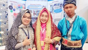 Pelajar SMAN 1 Emas 22