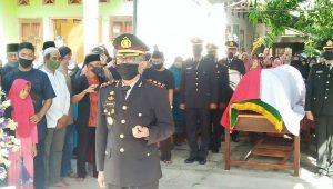 Pemakaman Uji Siswanto Pemakaman Uji Siswanto
