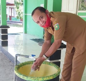 Punijan Kepala SMPN 4 Badas 2
