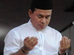 Rafiq berdoa