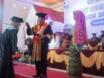 Rektor UNSA Wisuda