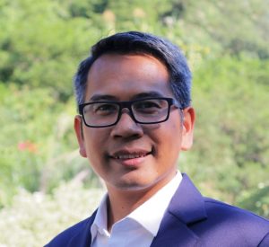 Rektor UTS Hudaya