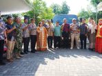 Truk sampah Desa langam