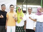 Wabup Novi dan keluarga